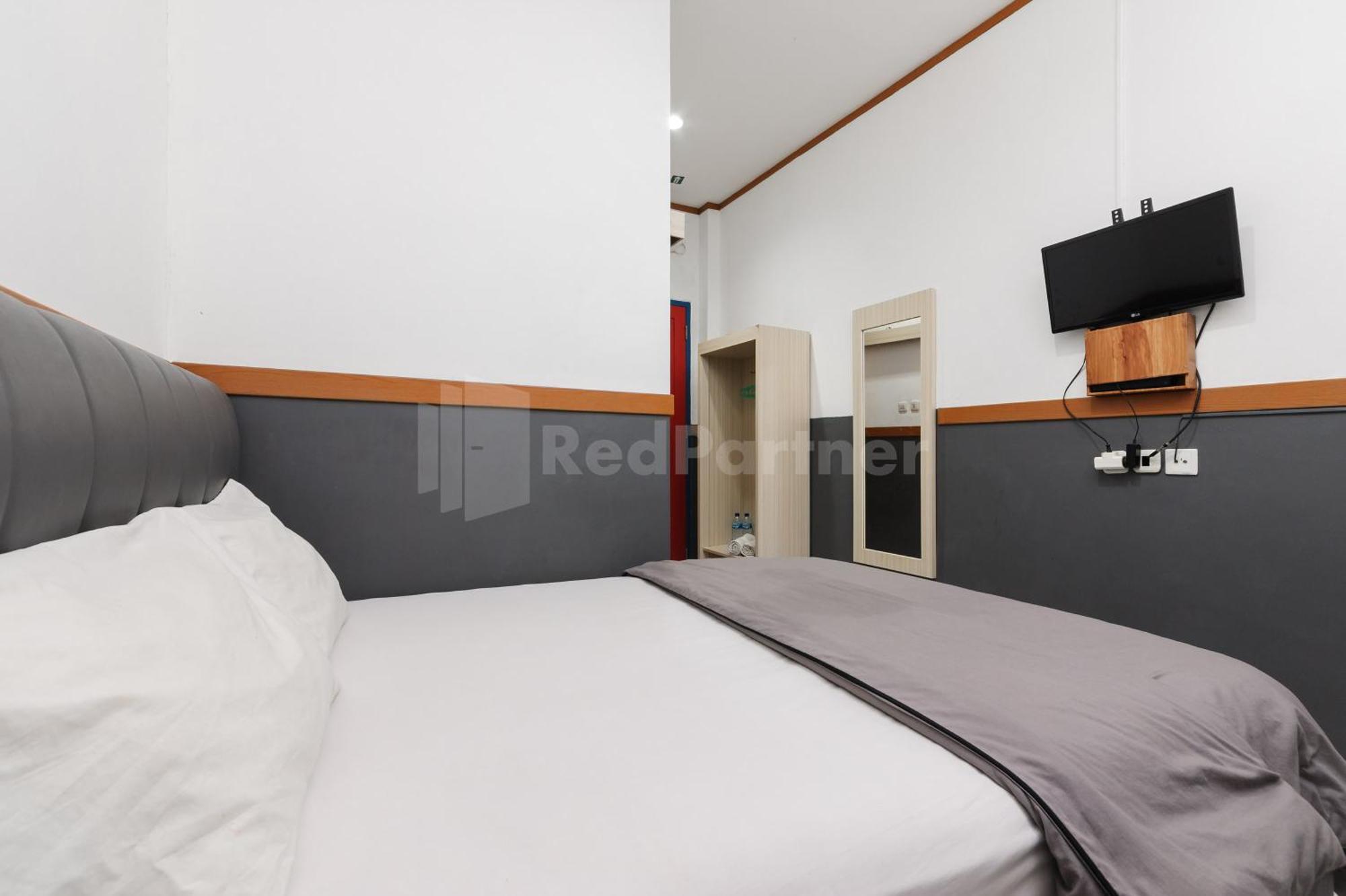 Ian Hotel Jaksa Mitra Reddoorz Yakarta Exterior foto